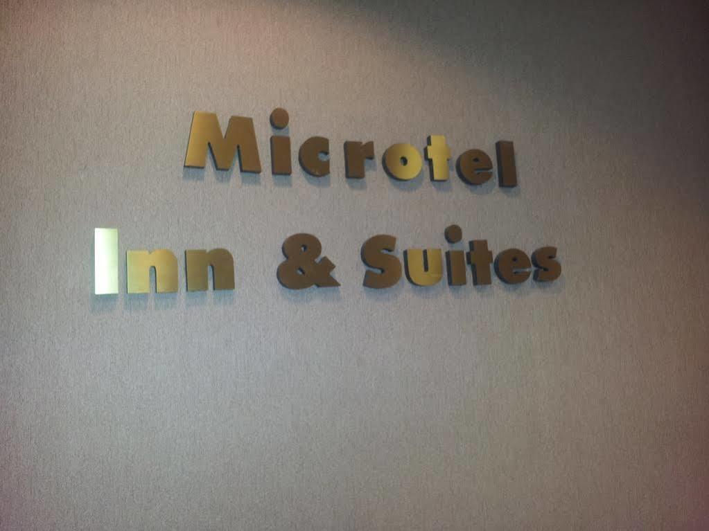 Microtel Inn By Wyndham Роджърс Екстериор снимка